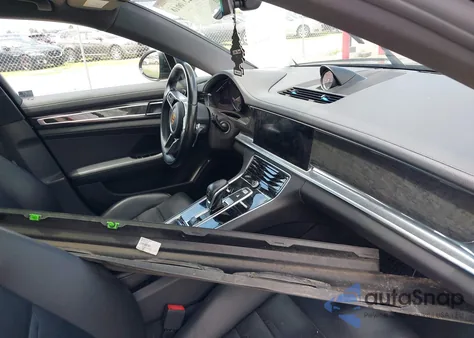 2018 Porsche Panamera 4 из США, поврежденный, VIN WP0AA2A77JL100086